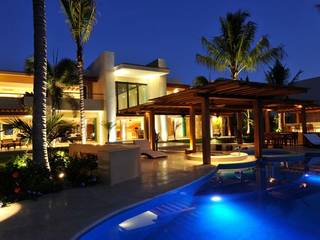 Villa Nilpy, Tropical America landscaping Tropical America landscaping Сад