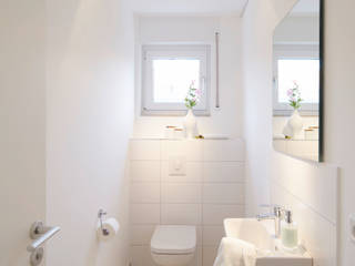 Musterwohnung, Home Staging Bavaria Home Staging Bavaria Modern bathroom Decoration