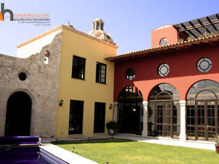 FACHADAS, AH Arquitectos Hernandez AH Arquitectos Hernandez Eclectic style houses