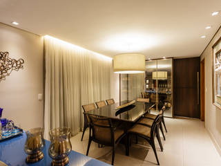 Apartamento Gutierrez, Interiores Iara Santos Interiores Iara Santos Classic style dining room