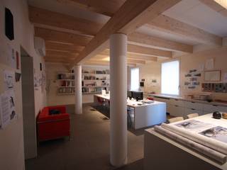ufficio in centro storico a Rimini, Paolo Briolini Architettura Paolo Briolini Architettura Study/office