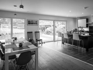 Nightingale Road, The Chase Architecture The Chase Architecture Modern Dining Room Engineered Wood Transparent