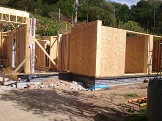 Timber Frame Build in Flushing, Building With Frames Building With Frames Modern Evler Ahşap Ahşap rengi