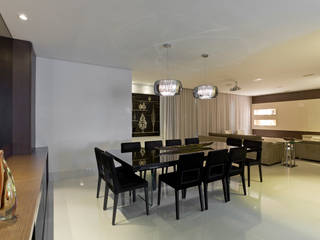 Apartamento Seis Pistas 1, Interiores Iara Santos Interiores Iara Santos Classic style dining room