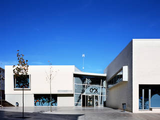 Centro deportivo en Alcalá la Real, Jaén, Herrero/Arquitectos Herrero/Arquitectos Moderne fitnessruimtes