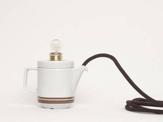 Lieselotte Stehlampe aus Mitropa Kännchen mit braunem Streifen, Lieselotte Lieselotte Industriale Esszimmer Porzellan Braun