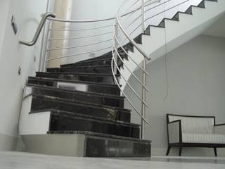 Casa Nacarino-Pozo, EPG-Arquitécnico EPG-Arquitécnico Modern Corridor, Hallway and Staircase
