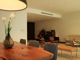 Departamento, AaC+V Arquitectos AaC+V Arquitectos Modern dining room