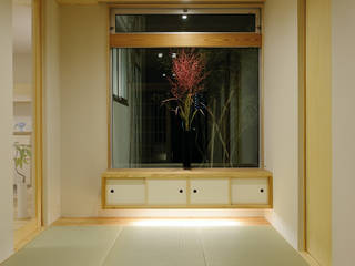 牛川町の家2014, 株式会社kotori 株式会社kotori Modern Corridor, Hallway and Staircase