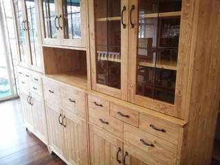 Natural wood dish cabinet set, Design-namu Design-namu Wohnzimmer im Landhausstil Aufbewahrung