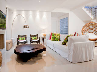 Luxo para Férias, Karla Silva Designer de Interiores Karla Silva Designer de Interiores Tropische Wohnzimmer