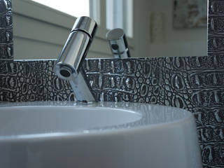 Badezimmer New World, Lallerdesign Lallerdesign Ванна кімната Підроблена шкіра Металевий / срібло