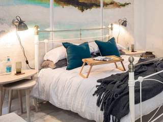 Master bed by WN Interiors homify Dormitorios de estilo industrial