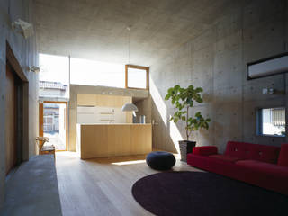 下小鳥の家, 桐山和広建築設計事務所 桐山和広建築設計事務所 Modern living room