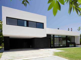 Casa Grand Bell, Remy Arquitectos Remy Arquitectos Modern Evler