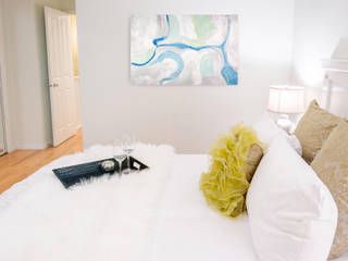 Gemälde & Wandbilder fürs Schlafzimmer, KUNSTLOFT KUNSTLOFT Dormitorios de estilo moderno Algodón Rojo