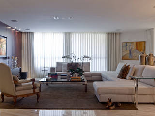 Apartamento no Bairro Belvedere, Rosangela C Brandão Interiores Rosangela C Brandão Interiores Livings de estilo moderno