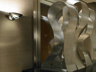 APLIQUES, Pujol Iluminacion Pujol Iluminacion Modern Corridor, Hallway and Staircase Lighting