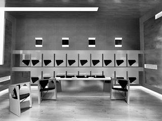 The Book Chair, POKT Design + Arquitetura POKT Design + Arquitetura Ruang Komersial