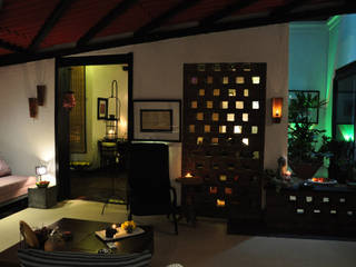 The Delhi Design Store, monica khanna designs monica khanna designs Modern style study/office