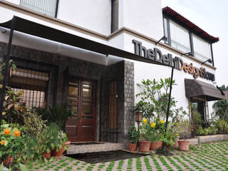 The Delhi Design Store, monica khanna designs monica khanna designs Casas modernas