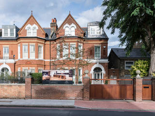 Full renovation on Trinity Road, London, Grand Design London Ltd Grand Design London Ltd 모던스타일 주택