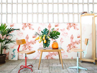 Lara Costafreda, Bloompapers Bloompapers Tropical style walls & floors Paper Red Wallpaper