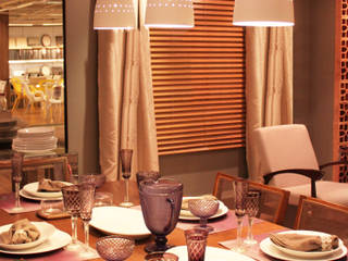 Neo Clássico, Cromalux Sistemas de Iluminação Ltda Cromalux Sistemas de Iluminação Ltda Classic style dining room Aluminium/Zinc White