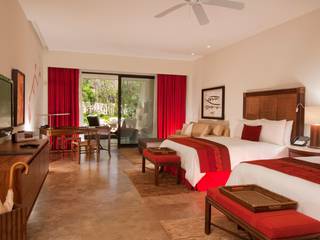 Grand Velas Riviera Maya / Velas Resorts., MC Design MC Design Bedroom ٹھوس لکڑی Multicolored