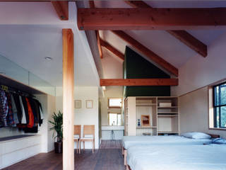 自然体で暮らすvol.1, スタジオ・ベルナ スタジオ・ベルナ Country style bedroom Solid Wood Multicolored