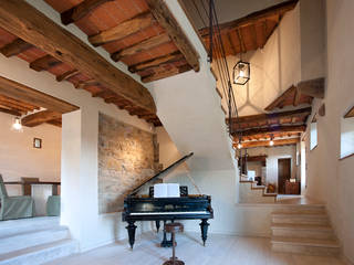 casa in campagna, marco bonucci fotografo marco bonucci fotografo 클래식스타일 복도, 현관 & 계단