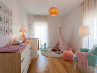 Andar Modelo - Oeiras, Traço Magenta - Design de Interiores Traço Magenta - Design de Interiores Dormitorios infantiles de estilo moderno
