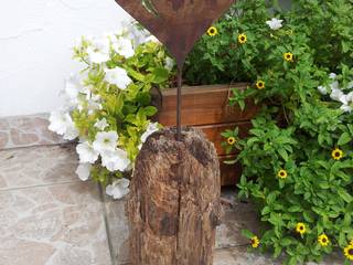 Edelrostherzen und -kerzen in Astenden, Treibholzkunst Illerrieden Treibholzkunst Illerrieden Country style garden Wood Wood effect Accessories & decoration