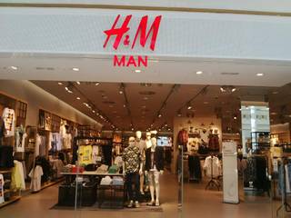H&M MAN Plaza Norte 2 (San Sebastian de Reyes Madrid), CLIMANET CLIMANET Commercial spaces