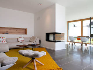 Wohnhaus in Moosbach 2015, Fichtner Gruber Architekten Fichtner Gruber Architekten Modern Living Room