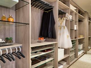Decora Lider Salvador - Quarto Rosana Abubakir, Lider Interiores Lider Interiores Modern Dressing Room