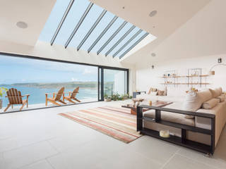 Gwel-An-Treth, Sennen Cove, Cornwall, Laurence Associates Laurence Associates Modern Living Room White