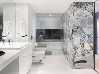 Penthouse Cascais, GAVINHO Architecture & Interiors GAVINHO Architecture & Interiors Minimalistyczna łazienka Marmur Biały