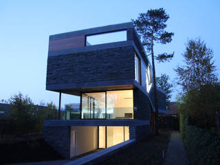 Villa van Liepzig Venlo, Loxodrome design&innovation Loxodrome design&innovation Modern houses