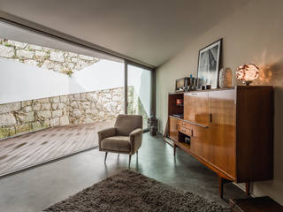 Casa DO, XYZ Arquitectos Associados XYZ Arquitectos Associados Moderne woonkamers