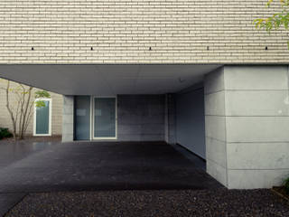 Le Cube Blanc, Luc Spits Architecture Luc Spits Architecture Moderne Garagen & Schuppen