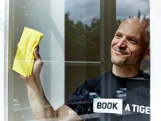 Putztipp der Woche: Fenster putzen, BOOK A TIGER BOOK A TIGER