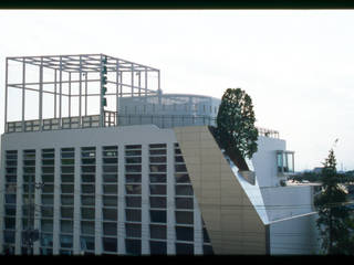 JACPA本館ビル/JACPA headquarters Bldg., Guen BERTHEAU-SUZUKI Co.,Ltd. Guen BERTHEAU-SUZUKI Co.,Ltd. Moderne Autohäuser