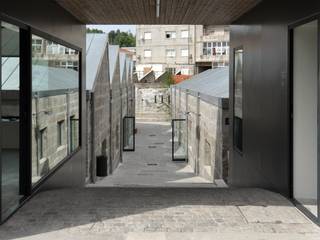 Casa da Memória em Guimarães, Miguel Guedes arquitetos Miguel Guedes arquitetos Minimalist house Aluminium/Zinc