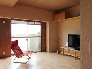 巽の家, ナオ デザイン＆パートナーズ/NaO Design&Partners ナオ デザイン＆パートナーズ/NaO Design&Partners Living room