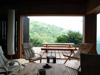 山中庵, 樋口善信建築計画事務所 樋口善信建築計画事務所 Asian style dining room Wood Wood effect