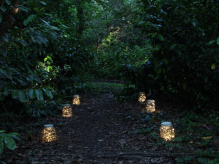 Cosmic Jar, HeadSprung Ltd HeadSprung Ltd Minimalistischer Garten Beleuchtung