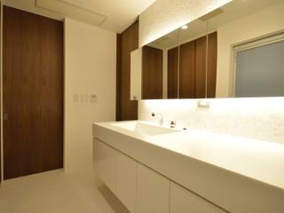 上井草2丁目平屋住宅, studio acca 一級建築士事務所 studio acca 一級建築士事務所 Modern style bathrooms Wood Wood effect