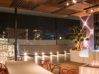 Roof Garden Heriberto Frias, STUDIO COCOONS STUDIO COCOONS Minimalistischer Balkon, Veranda & Terrasse