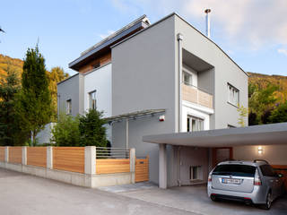 Wohnhaus Sellner, marc meder architekt marc meder architekt Moderne Häuser Grau